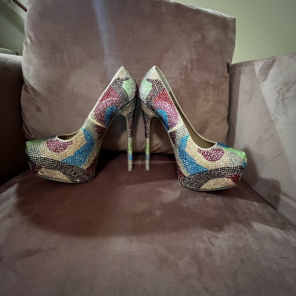 Steve Madden Dyvinal Camouflage Rhinestone Heels Sz 7 - Picture 3 of 12